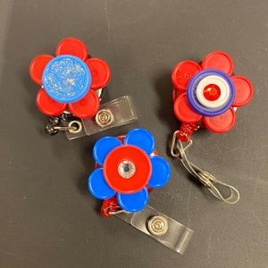 Retractable name reels!